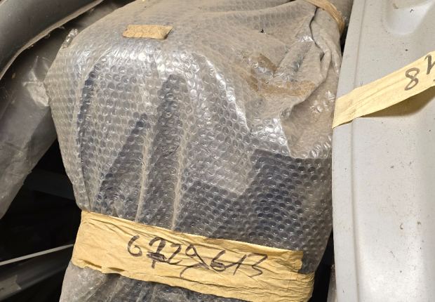 6729613 Ford escort 90 Pare-chocs Arrière bleu