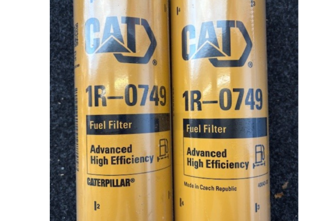  FILTRES GASOIL CATERPILLAR