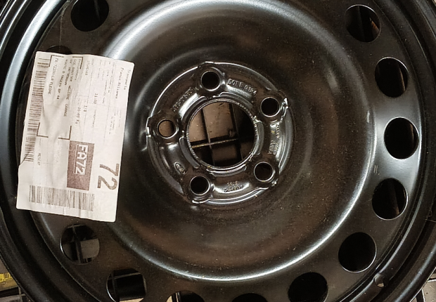 2454958 Roue de secours en acier d'origine pour Ford Kuga 2020+ 17