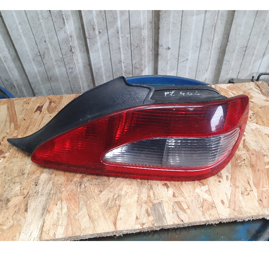 Feu ARD Peugeot 406 coupé