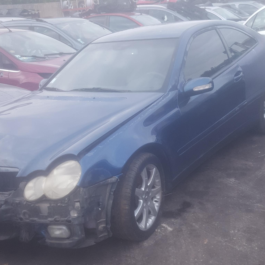 Pièces détachées Mercedes c180