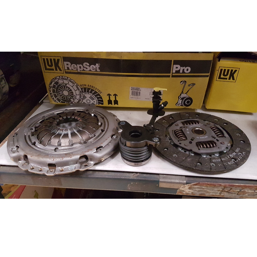 Kit embrayage + butée LUK pour