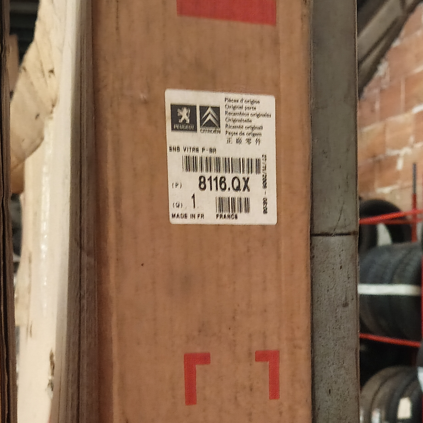 8116.QX ENS VITRE PARE BRISE PEUGEOT CITROEN