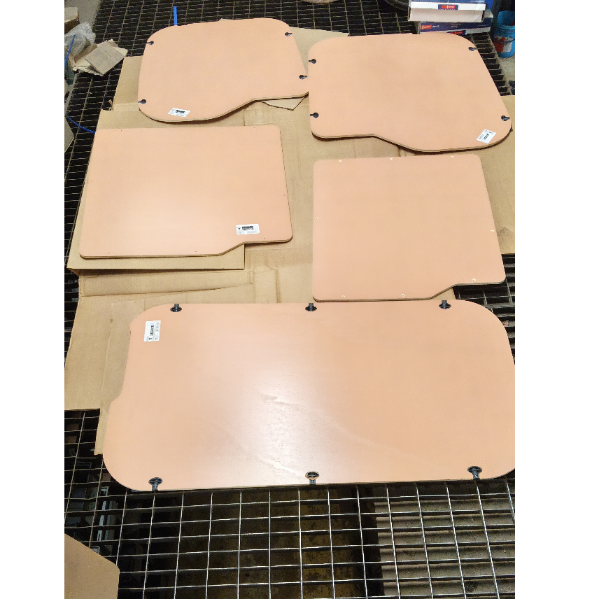 KIT INTERIEUR CONTREPLAQUE PORTES ARRIERE TRANSIT CUSTOM HAUT  ET BAS GAUCHE ET DROITE + LATERALE